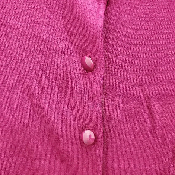 Halogen Women's Magenta‎ Rayon Blend Knit Button Up 3/4 Sleeve Cardigan Size XS - Picture 3 of 6